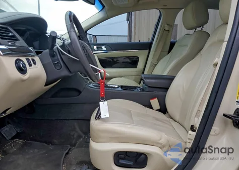 2015 Lincoln Mks z USA, uszkodzony, nr VIN 1LNHL9DK6FG608210